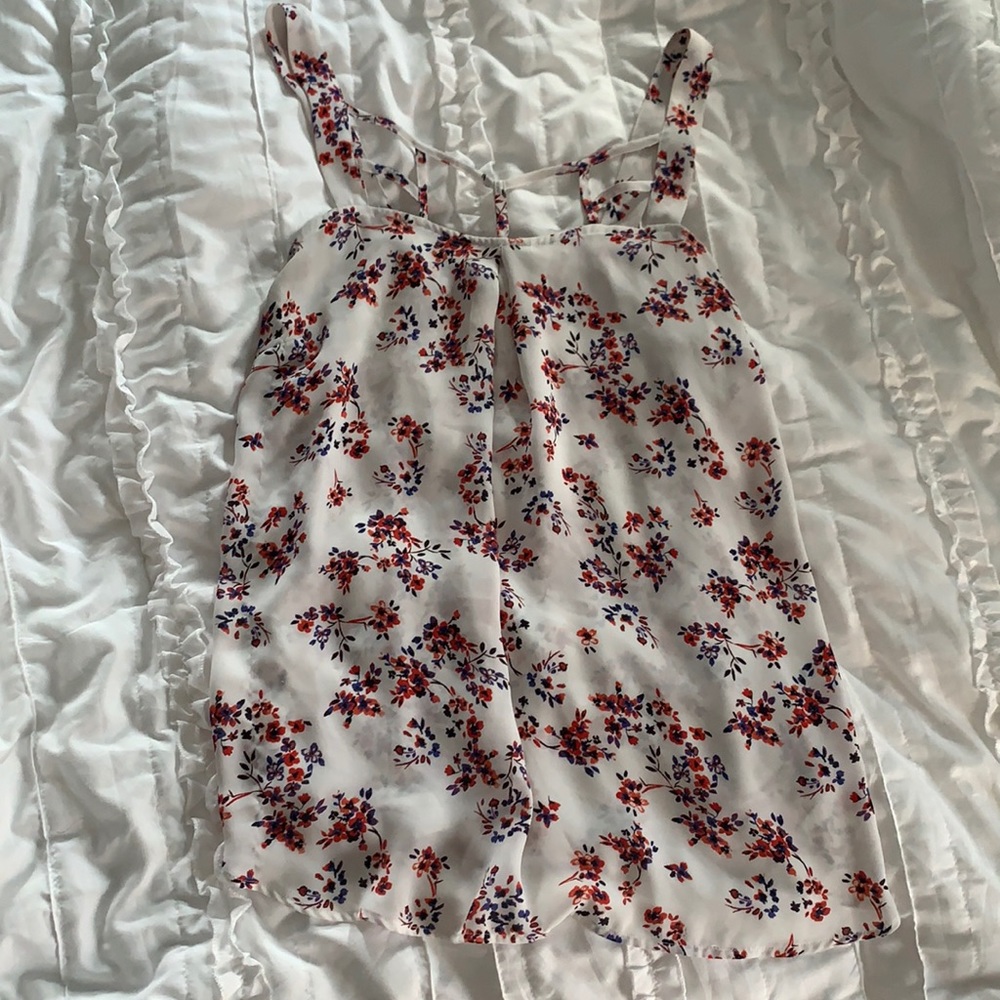 Floral tank